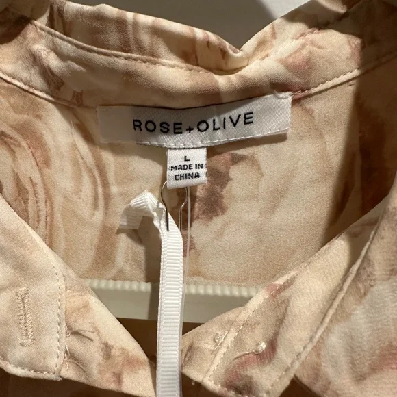 Rose and olive blouse - Picture 2 of 2